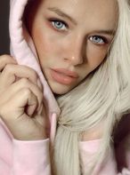 Lisa, St. Peterburg, Russia, online dating service