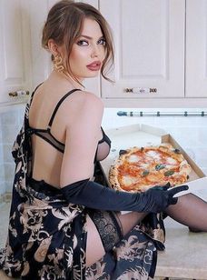 Jeanne, Nur-Sultan, Kazakhstan, professional photo shoot